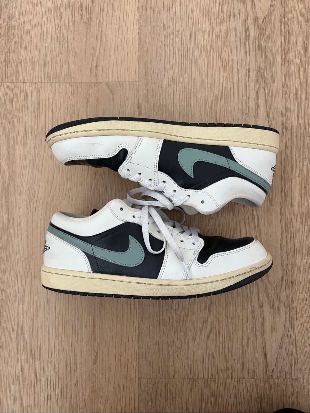 Nike Men’s Low-Top Sneakers — White, Black & Sage